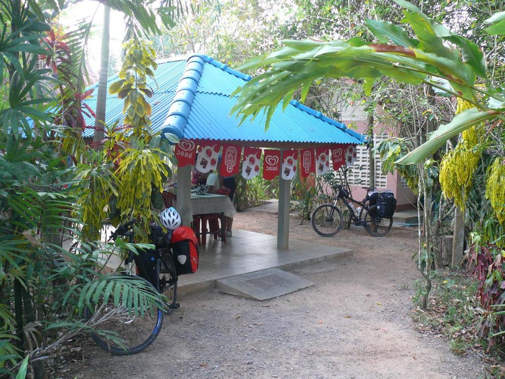 Suan Bang Bon Guest House Plai Phraya Extérieur photo